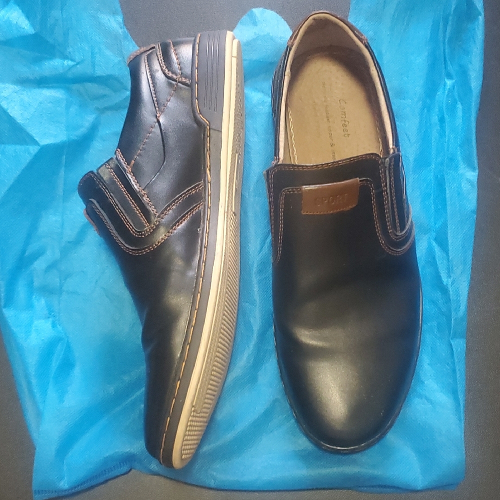 Black Leather Slip-On Loafers for Men